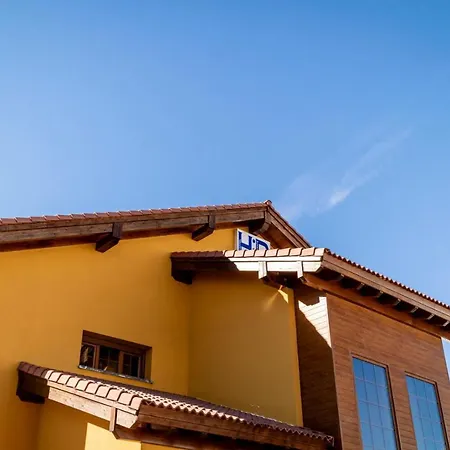 La Brana Ii Hotel